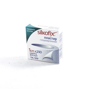 Пластырь SILKOFIX на тканевой основе 1см х 250